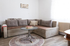 Stari Grad Apartment-free parking
